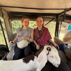 mit der Ziege hatten wir viel zu Lachen