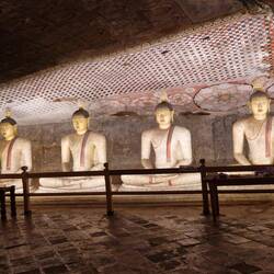 Dambulla Caves temple