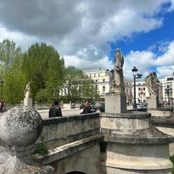 The bridge into old downtown Burgos