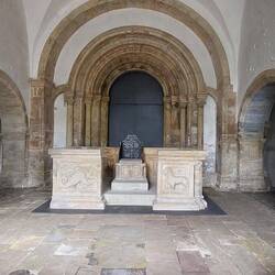 Der berühmte Kaiserthron