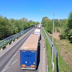 Kolejka ciężarówek do przejścia granicznego w Terespolu