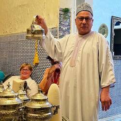 Herzlich Willkommen zur Teezeremonie