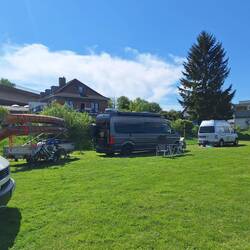 Bochumer KC Hattingen - mit großer Wiese zur Ruhr hin