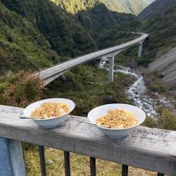 Frühstück mit Ausblick im Arthurs Pass