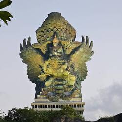 The statue is huge!