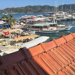 Ein Blick während des Schreibens