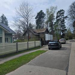 Viele viele, teils wunderschöne Holzhäuser in Jūrmala.