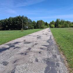 Znikomy ruch na drogach powiatowych