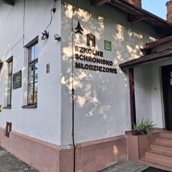 Tutaj dzisiaj śpię...w całym schronisku jestem sam