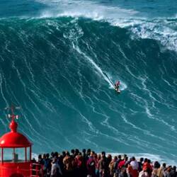 24.5 m hohe Welle