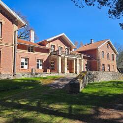 Altes baufälliges Herrenhaus.