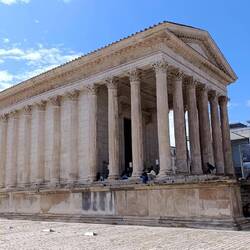 Maison Carrée