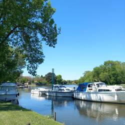 Petit port sur la Charente.