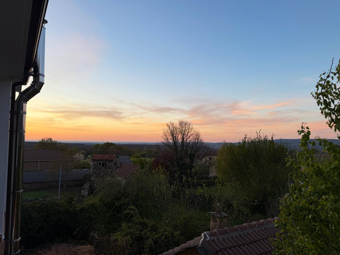 Sunrise as usual, plus electric power restored