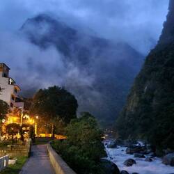 Akonft in Aguas Calientes am halbi sächsi