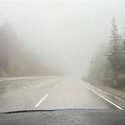 In den Bergen ist die Sicht heute schlecht.