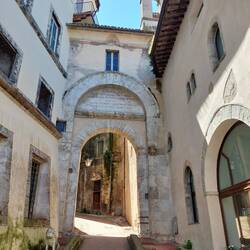 in Spoleto, auf der Suche nach dem Eis