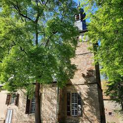 Ostramondra, Schlosskirche St. Marien