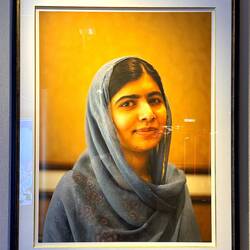 Taufpatin Menschenrechtsaktivistin und Friedensnobelpreisträgerin Malala Yousafzai