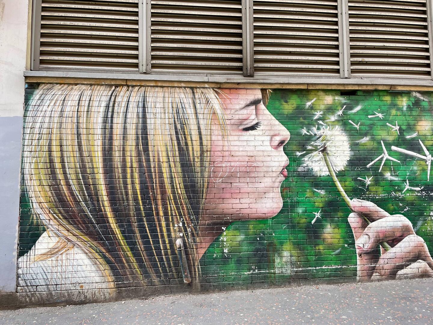 Mural in Glasgow