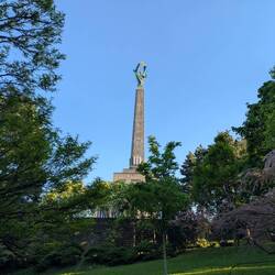 Das Kriegerdenkmal Slavin