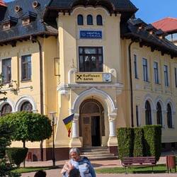 Na schau Mal, wer in diesem altehrwürdigen Gebäude hockt