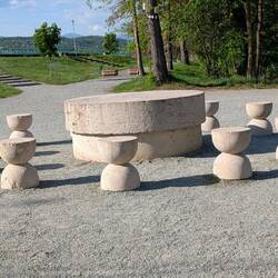 Der Tisch des Schweigens