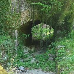 Geheimer Eingang zum Kloster. Oder Fluchtweg?