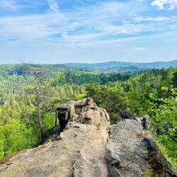 Dabei bin ich mir sicher, dass seine Inspektoraugen die Aussicht in vollen Zügen genossen hätten.