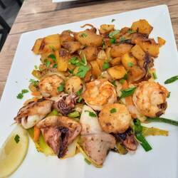 Meeresfrüchte-Mix im Karofisch