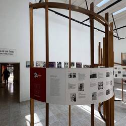 Die Ausstellung gibt einen sehr interessanten Überblick, was damals in RU, MC und der Welt geschah.