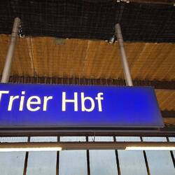 Abends pünktliche Ankunft in Trier