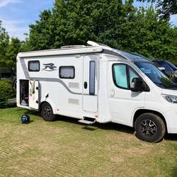 nur no de Strom abhänke...dänn cha's los gah🚐