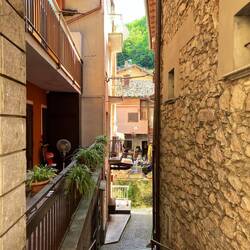 schööns Städtli am See mit verwinklete Gässli