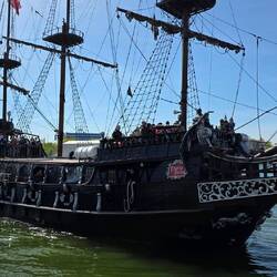 Unser Schiff kommt an