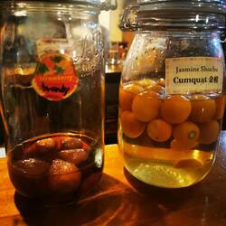 Strawberry Brandy und Kumquat Shoshu