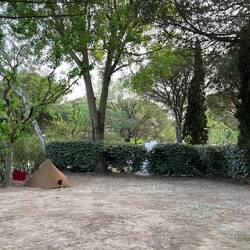 Ein wenig viel Platz für mein kleines Zelt 🤪