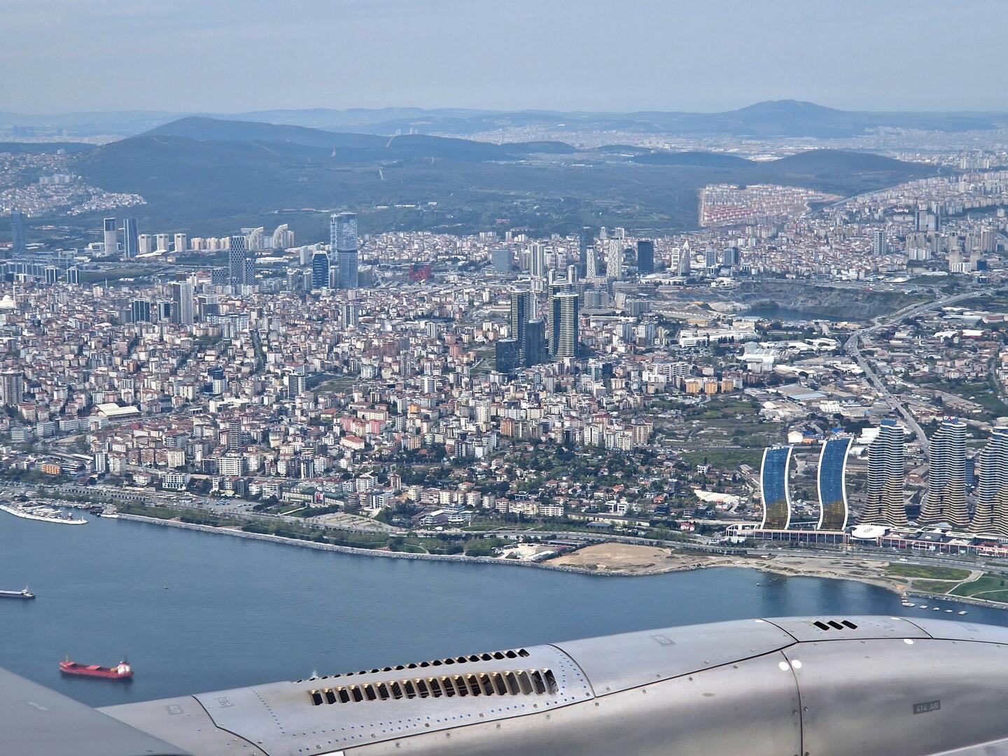 Anflug auf die Großstadt!