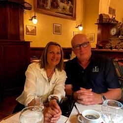 Two Crestonites! A fun reunion