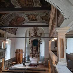 Ostramondra. Schlosskirche St. Marien.