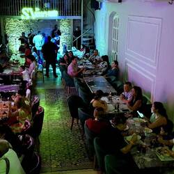 Live music in "San Valentin" restaurant.