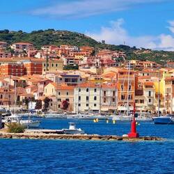 La Maddalena est l’île la plus grande de l’archipel. Elle était appelée « le petit Paris ».