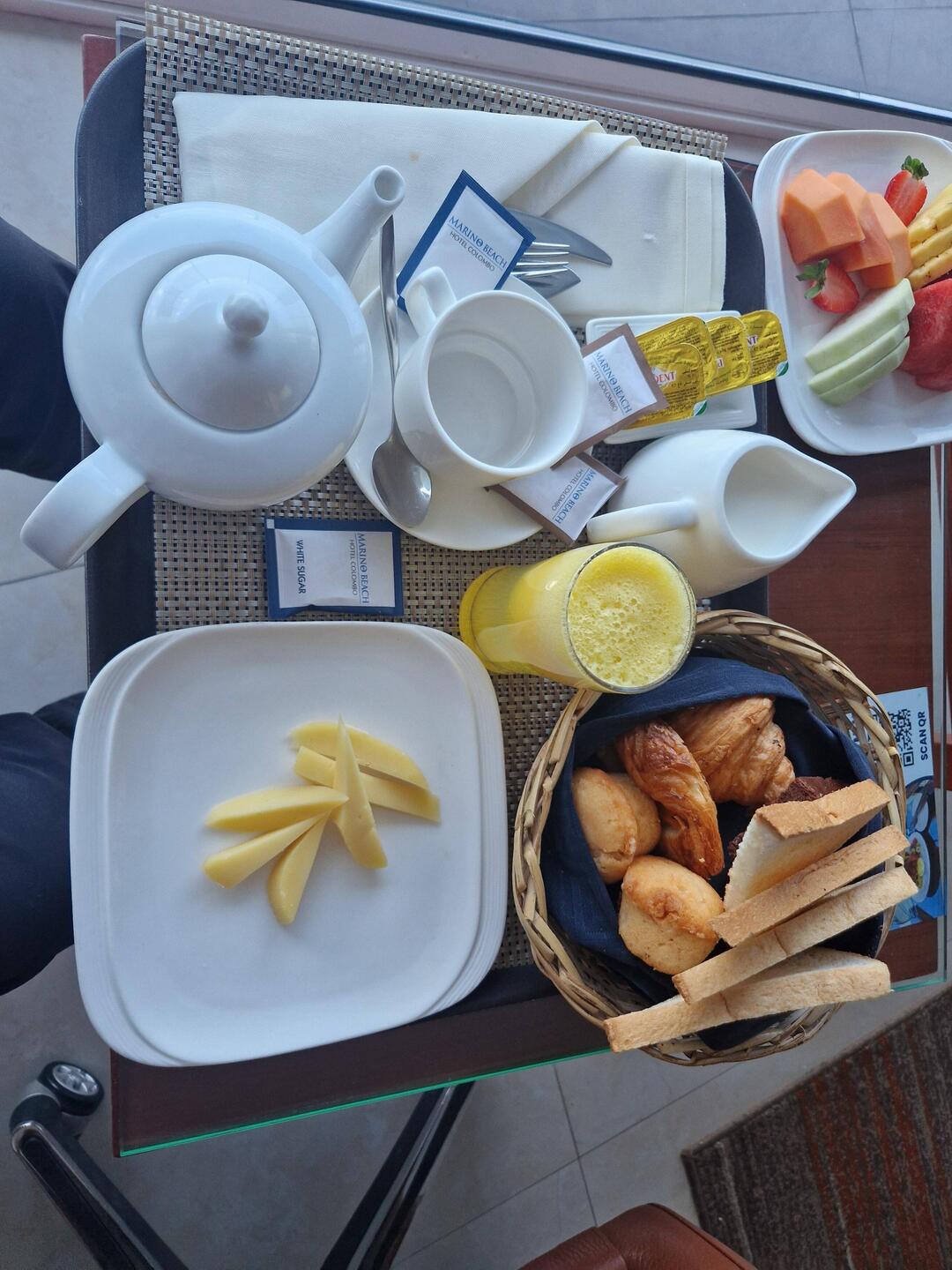 Sri lanka room service