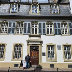 In diesem Haus wurde 1818...