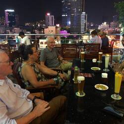 Derniers verres au Caravelle rooftop.