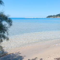 Alikanas-Strand im neuen Teil von Alikanas