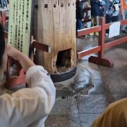 Hier bringt's Glück durchzuklettern, für uns hoffnungslos 🙈