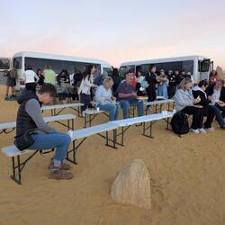 und Wüstenbarbeque genießen und zum Abschluss ...