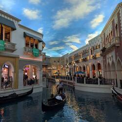 I gondola z gondolierem