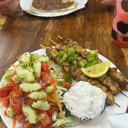 Dem Thai-Essen fremdgegangen - Grieche ausprobiert und für gut befunden. 😉